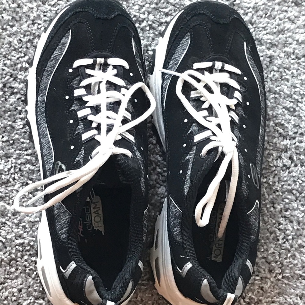 Sketchers DLites Sneakers sz9